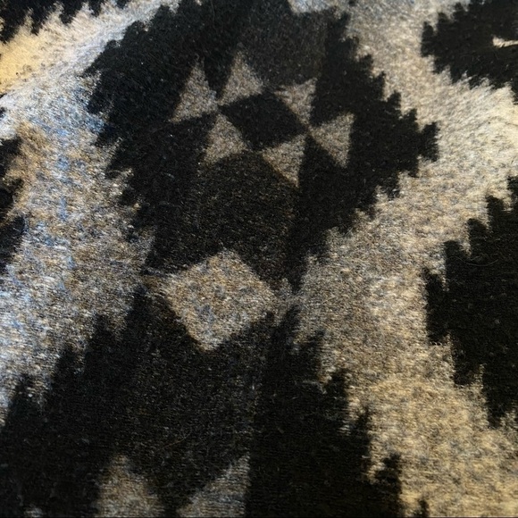 American Eagle Aztec Open Front Vest Fringe Cardigan - L/XL - Picture 9 of 10